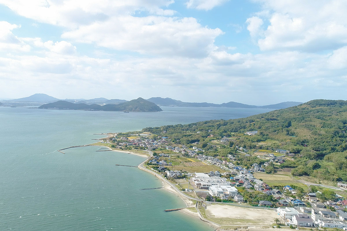 「ドローン空撮からみる、能古島」記事内画像